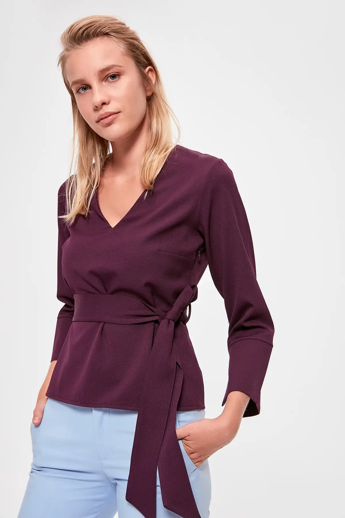 Trendyol шнуровка подробная Bluz TWOAW20BZ0834 |