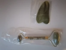 Natural Jade rodillo Guasha piel raspador Set Facial piedra reafirmante cara Anti-envejecimiento ojos hinchados masajeador cuello Anti arrugas