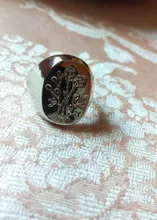 Anillo de flores silvestres ovaladas delicadas para mujer, sortija con estampado clásico y exquisito, anillo Floral de margaritas, corona tallada a mano