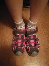 Apakowa nuevo deporte de niñas sandalias de playa de verano de los niños zapatos de bebé sandalias de dedo del pie cerrado niñas Sandalias Zapatos de los niños zapatos de la UE 21-32