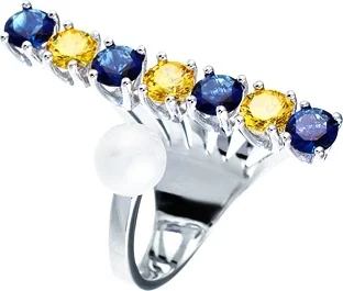 

Jay VI ring with pearls and cubic zirconia