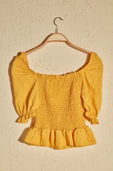 

Trendyol Shoulder Detail Bluz TWOSS20BZ1676