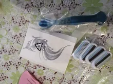 1pc de mango + 4pc cuchillas de las mujeres afeitar cuerpo bajo el brazo, piernas pelo de afeitar de hoja de afeitar la cabeza del reemplazo para Gillette Venus
