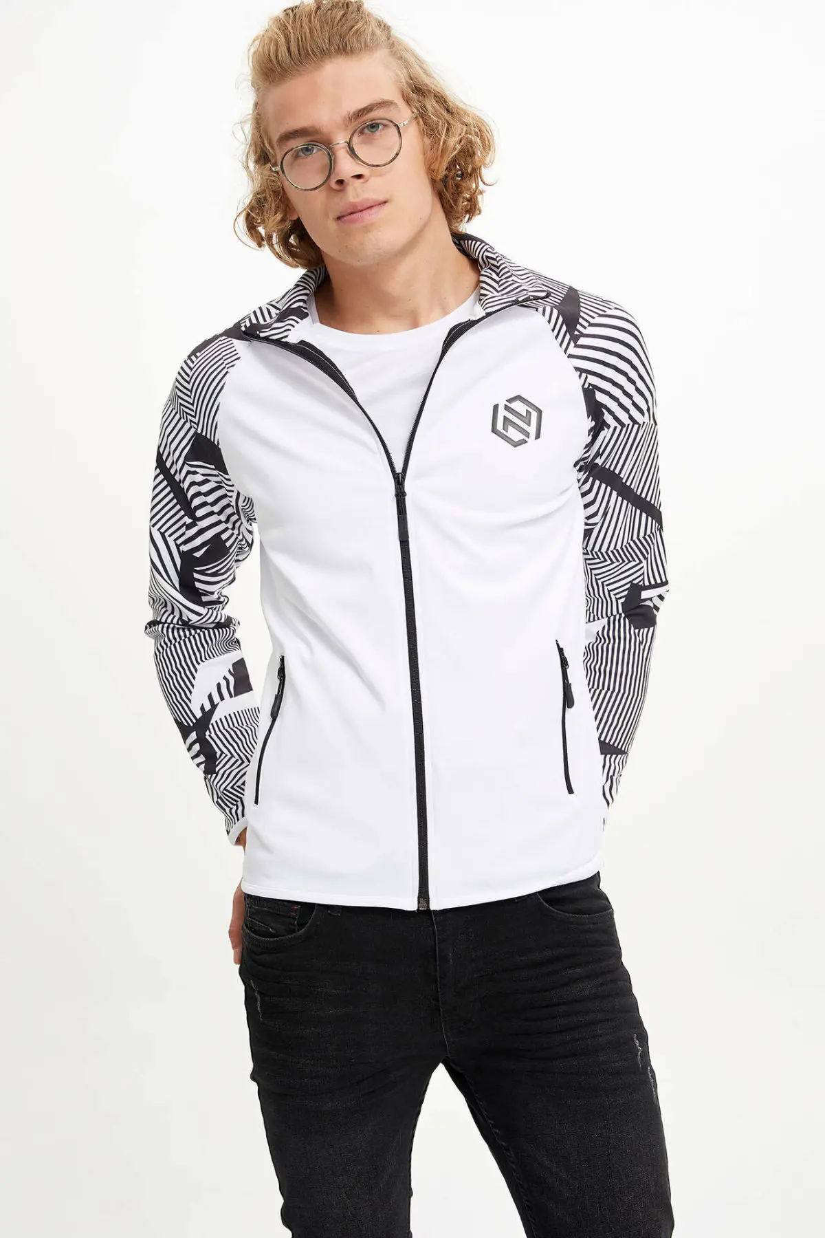 

DeFacto Man Fashion Knitted Long Sleeves Tops Male Casual Print Pattern Zipper Sport Coats Clothes Autumn - M4223AZ19AU