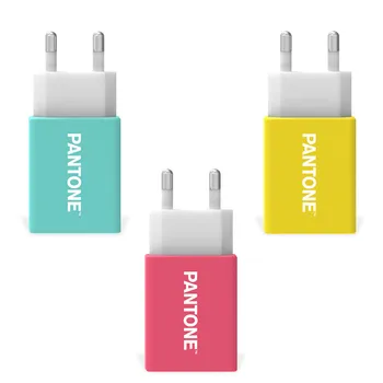 

Wall Charger Pantone with USB-Fast Charge