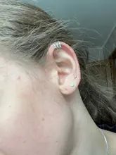 Pendientes de Clip de Cruz Simple para mujer y niña, 2 uds., aretes de Zirconia cúbica con perlas, Clip para oreja sin joyería Piercing