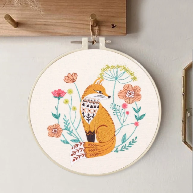 Animal World Embroidery Starter Kit for Beginners, Modern Embroidery Kits, Contains all Embroidery Tools, English Description HL A