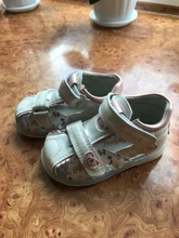 Apakowa-Sandalias de Punta cerrada para niñas pequeñas, zapatos ortopédicos adecuados para playa, de verano, con mariposas y princesas, 1 año