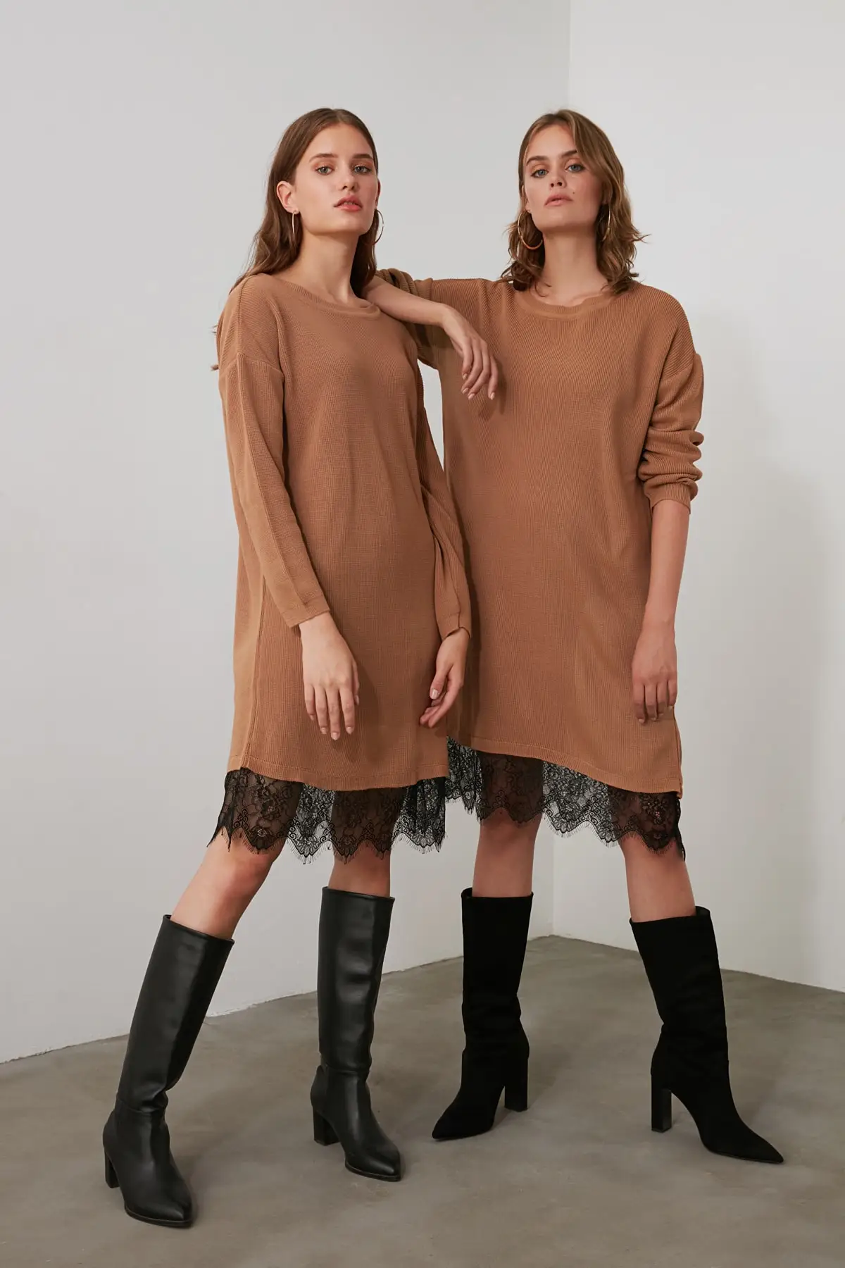 Черный кружевной свитер платье TWOAW20EL0030|Платья| |