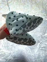 Zapatos medias para bebé recién nacido, botines para primeros pasos, de algodón, cómodos, suaves, antideslizantes, cálidos, para cuna