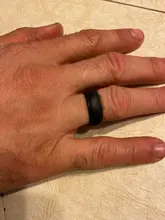 Los hombres y las mujeres de los nuevos hombres anillos de silicona 7-12 tamaño hipoalergénico Flexible de boda de los hombres de bandas de goma 8mm silicona de grado de alimentos anillo de dedo