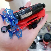 Nuevo Hombre Araña juguetes de plástico Cosplay guante de Spiderman juego de iniciador con la caja Original divertido juguetes para niños Año Nuevo cumpleaños Gi