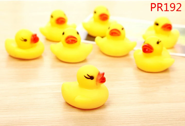 

PR192, baby sounding bathing tub playing small yellow duck. one bag 20pcs
