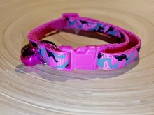 Collar de seguridad delicado para perros, correa de nailon, ajustable, a la moda, campana de camuflaje, gran oferta