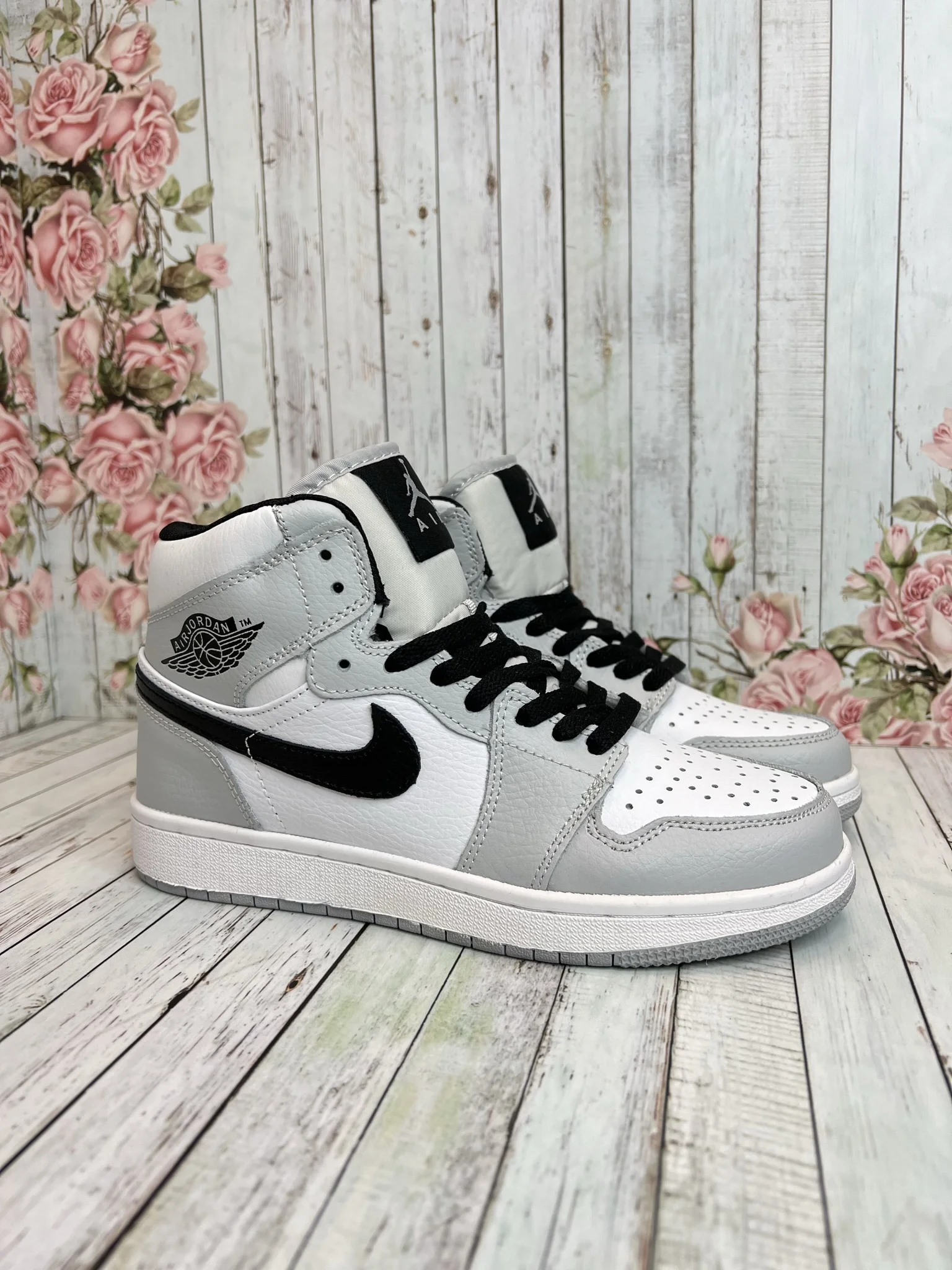 Кроссовки Nike AIR Jordan (Джордан) подростковые светло-серые |