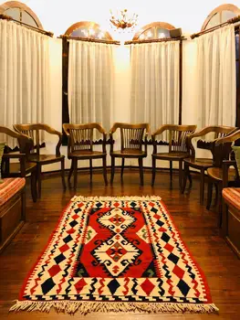 

North Turkish Hand Woven Antolian Kilim Rug & Carpet