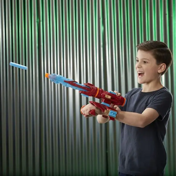 Мстители сборщик передач Железный человек Hasbro