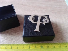 Personalizado, carta personalizada nombre broches de Pin de solapa de acero inoxidable Placa de oro plata Regalo De Rosa broche de las mujeres de los hombres