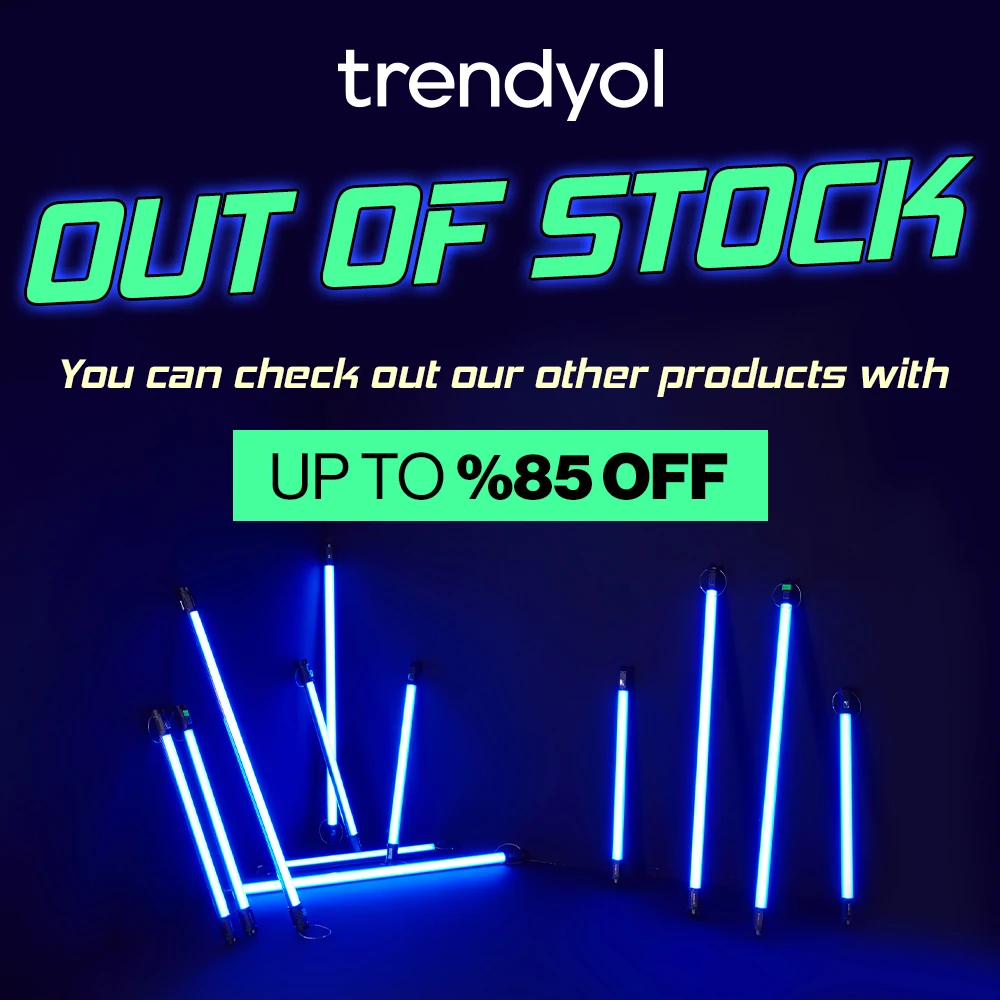 Вязаный свитер с ручной шнуровкой |