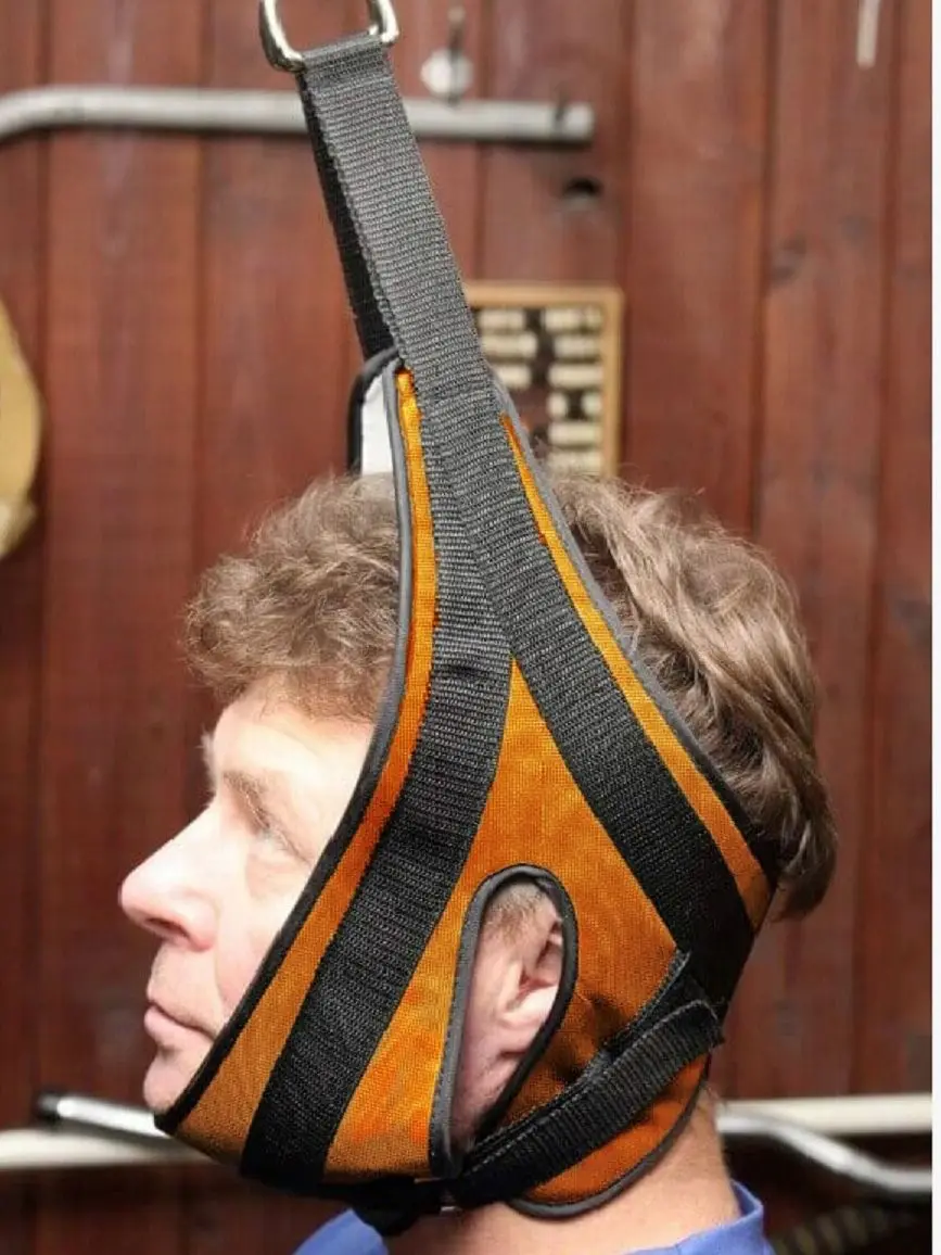 Тренажер глиссона. Вытяжка шейного отдела петля глиссона. Тренажер глиссона. Инверсионный стол с петлей глиссона. Висеть на шеи тренажер.