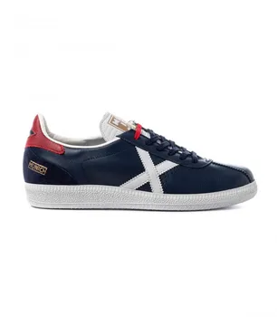 

Munich Barru 82 trainers