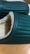 Zapatillas de casa antideslizantes impermeables para mujer, calzado cálido de algodón para interiores, zapatillas suaves de espuma viscoelástica para parejas