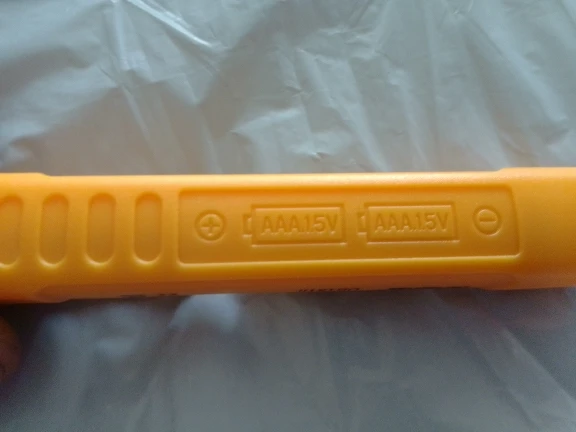 Отзыв о товаре ANENG VC1010 вольтметр цифровой тестер индикатор напряжения тестер напряжения Цифровые датчики напряжения переменногопостоянного тока умная бесконтактная ручка измерительный прибор индикаторная отвёртка вольтметры от пользователя D***v