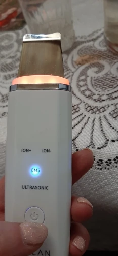 Отзыв о товаре ANLAN Ультразвуковой скрабер скруббер, ионная лопатка для чистки лица, пилинг, лифтинг для лица, удаление угрей, терапия красным светом для удаления черных точек blackhead remover узи чистка ультразвуковая чистка лица от пользователя B***b