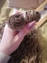 Extensión de pelo natural de 22 pulgadas, pelo sintético rizado, fibra de alta temperatura, Ombre, marrón, 2 unidades/lote, extensiones de mechones de pelo ondulado