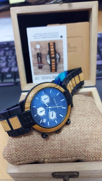 wooden watch uk