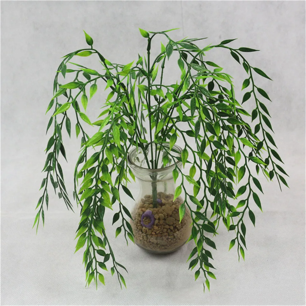 8877643465_2032011975