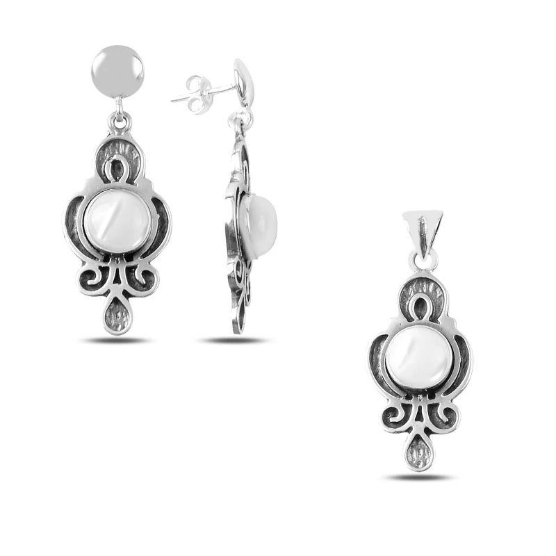 

Silver 925 Sterling Pearl Cubic Zirconia Hand Job Set