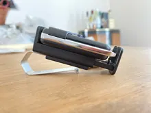 Soporte de sujeción del parasol para coche, soporte de montaje para puerta de Geage de 46-66mm, controles remotos, transmisor, cómodo y fácil de usar