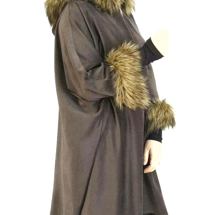 Fashion Trends Shawl Poncho Fur Coat Cape Hooded Tassels Cardigan Cloak Women Fall Winter Overcoat Wraps Reis