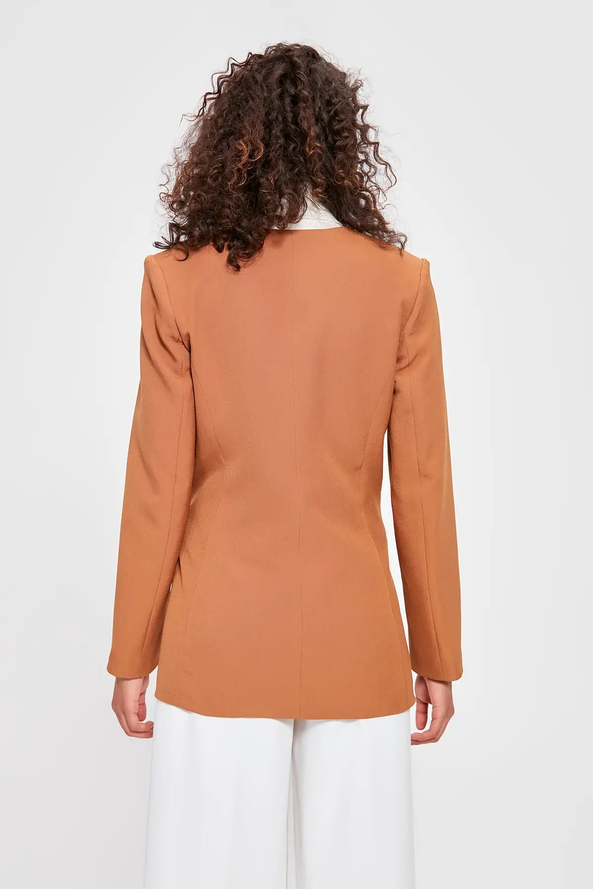 Куртка Trendyol Camel Bone на пуговицах TWOAW20CE0186