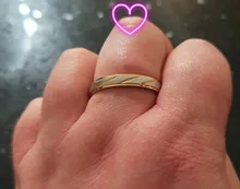 Auxauxme-Anillo de boda con diseño de onda dorada para hombre y mujer, sortija de compromiso con grabado de nombre de amantes de la boda