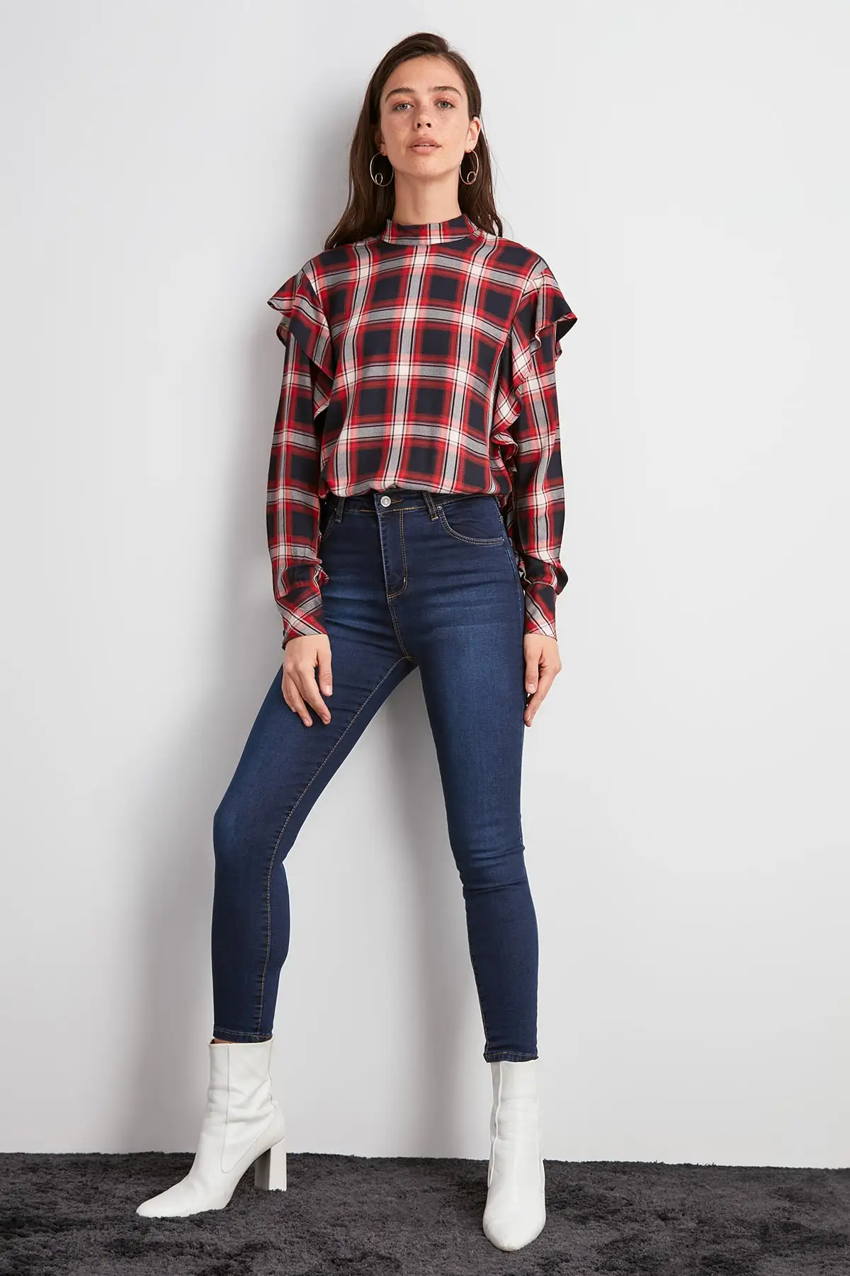 

Trendyol High Waist Skinny Jeans TWOAW20JE0487