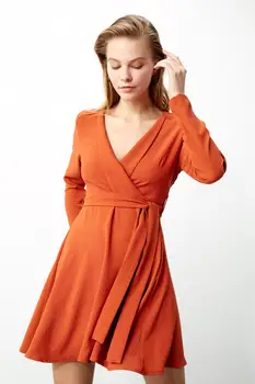 

Trendyol Double Breasted Collar Belted Dress TWOAW21EL0703