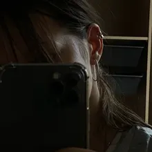 Modyle-collar con colgante de mariposa para mujer, joyería con diamantes de imitación brillantes, llamativo, gargantilla de cristal, para regalo