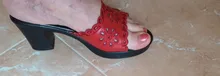 Zapatillas de verano a la moda para mujer, zapatillas transpirables con flores huecas, tacón cuadrado grueso, rojo y marrón, cómodas, 2020