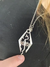 Vintage Elder Scrolls Skyrim dragón colgante de collar de moda de Pterosaurio collares verano fino de la joyería de los hombres Collar para hombres