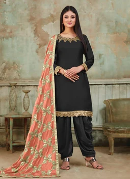 

Set Salwar Kameez