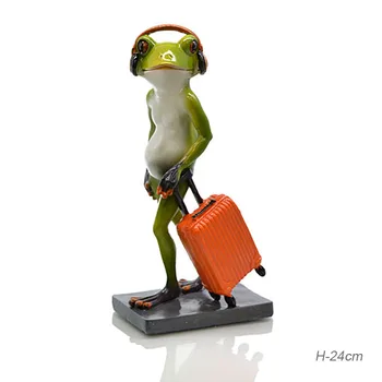 

Figurine frog traveler 24 cm