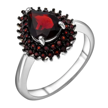 

Silver ring with Garnet