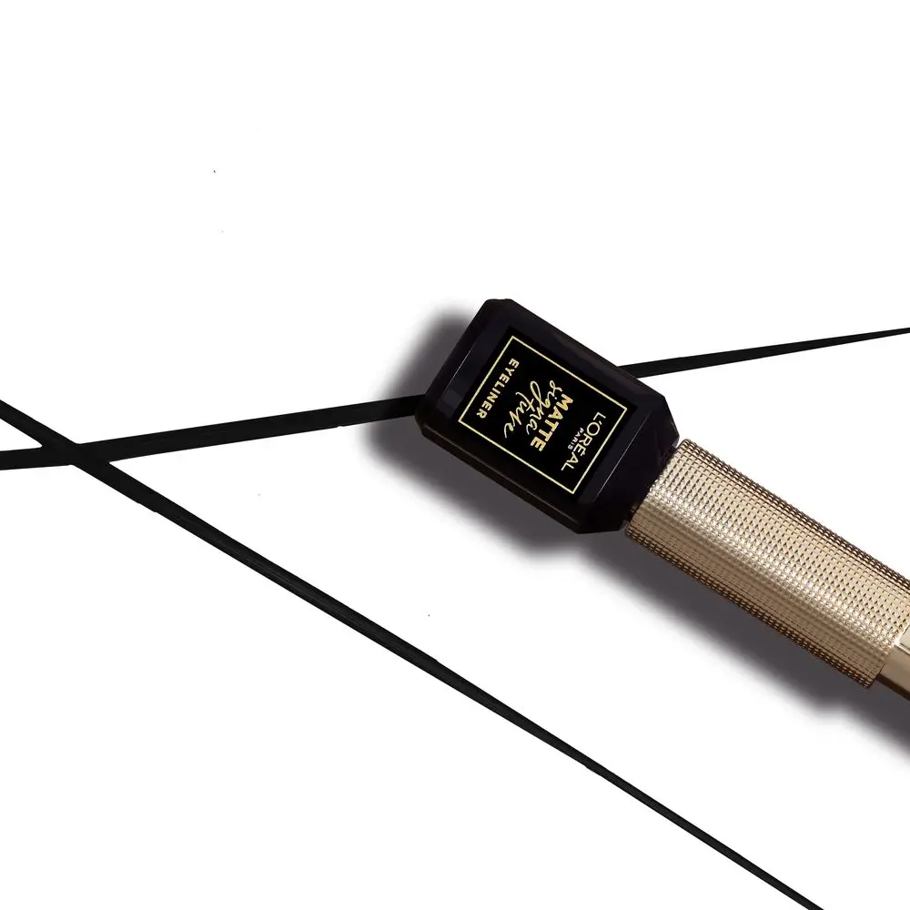 L'Oreal Paris матовая подводка для глаз Matte Signature, оттенок 01, черный, Графитовый, 3 мл