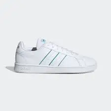 Adidas Unisex slipper. Free shipping to all Spain. Aliexpress Square. Canary Islands.