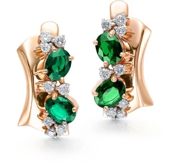 

Master brilliant earrings with emeralds and diamonds in red gold