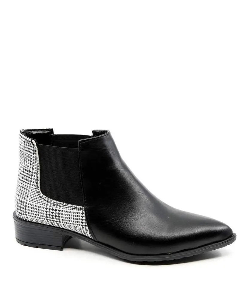 

Mosimoso Women's Ankle Height Boot Jazzy Black Skin White Plaid Rubber Boots