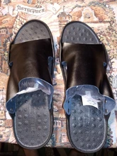 Suecos unisex para primavera y verano, zapatillas con suela blanda de PVC, antideslizante y cubierta de cuero genuino de vaca, diseño a la moda, para uso al aire libre
