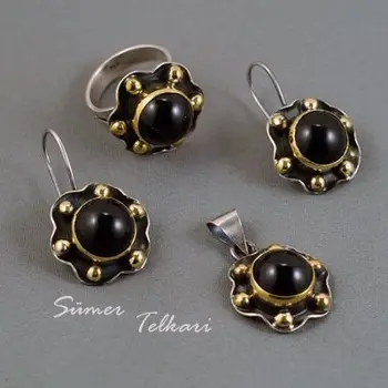 

Oltu Stone Wavy Silver Set 559Hand Made Silver Jewellery Set